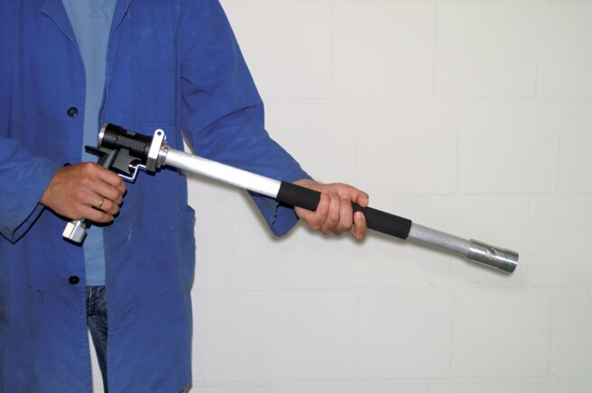 Zgleden uprizoritev: CANNON blowgun with standard nozzle (1200 mm) and comfort actuator